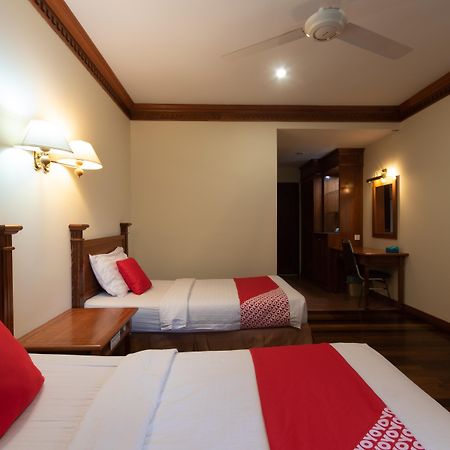 Super Oyo 89300 Zen Garden Resort Kampong Kundassan Buitenkant foto